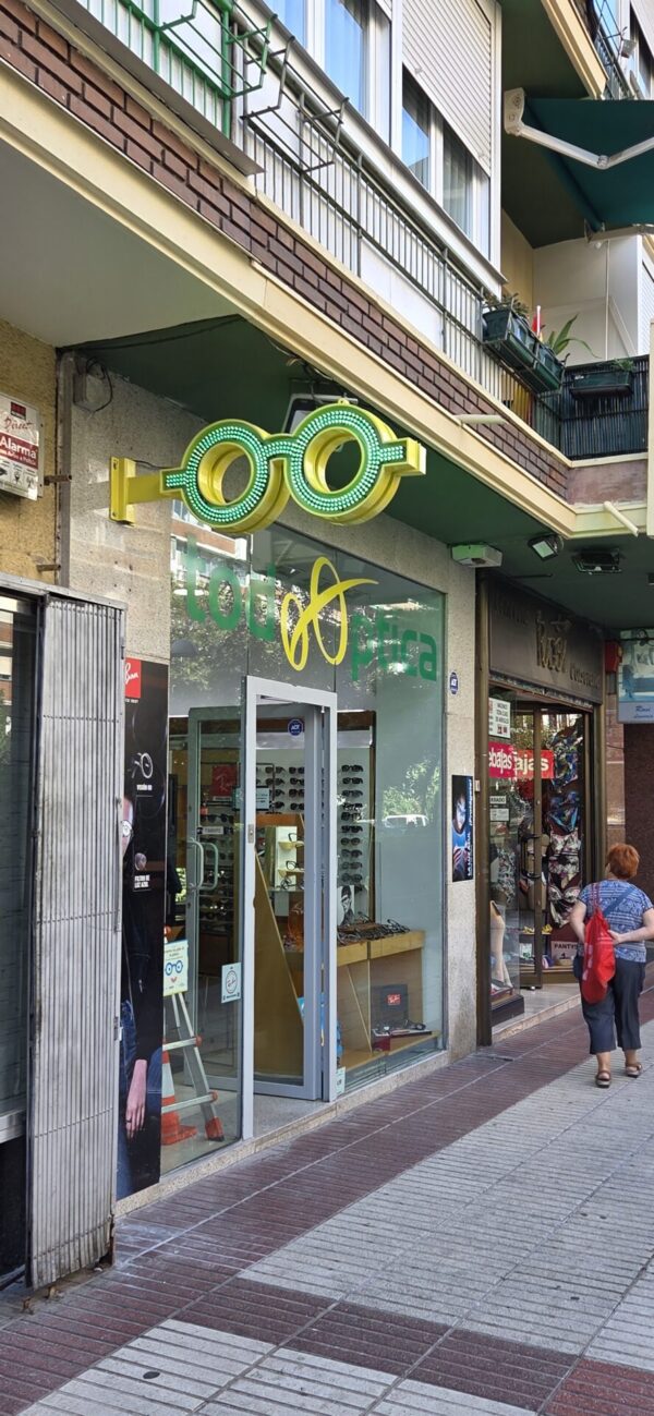 RÓTULO PARA ÓPTICAS SAMARA